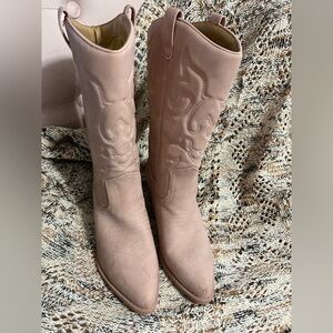 Women's Pink Western Boots